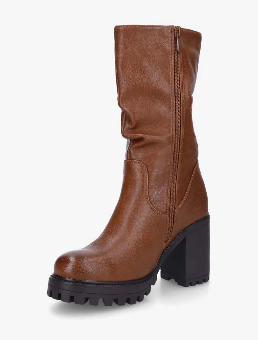 Bottines montantes et plissées en simili