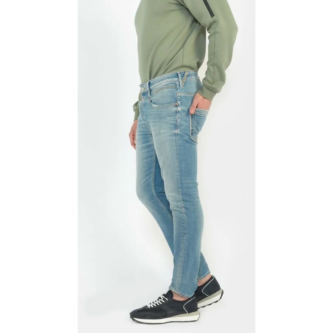 Jeans tapered 916, longueur 34 bleu en coton Le Temps des Cerises - Jean Homme sur MenCorner