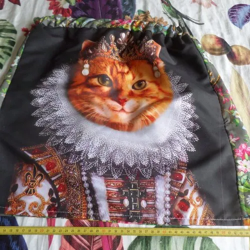 Susan herbert cats art chef d'oeuvre chat gatto portrait mini jupe jacquard canvas toile luxe france victorian baroque rena