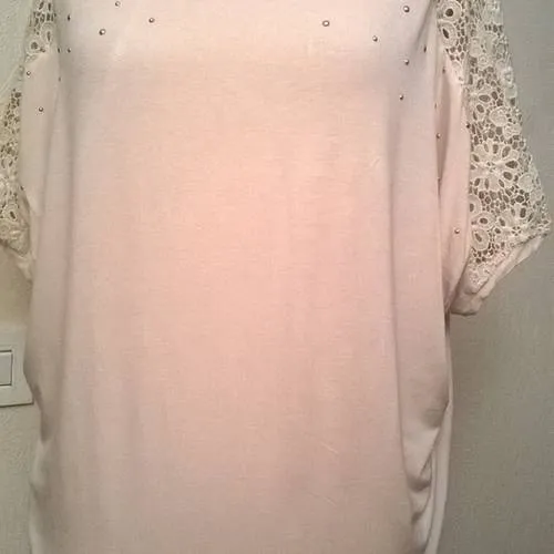 Tunique en coton élasthanne et dentelle couleur rose